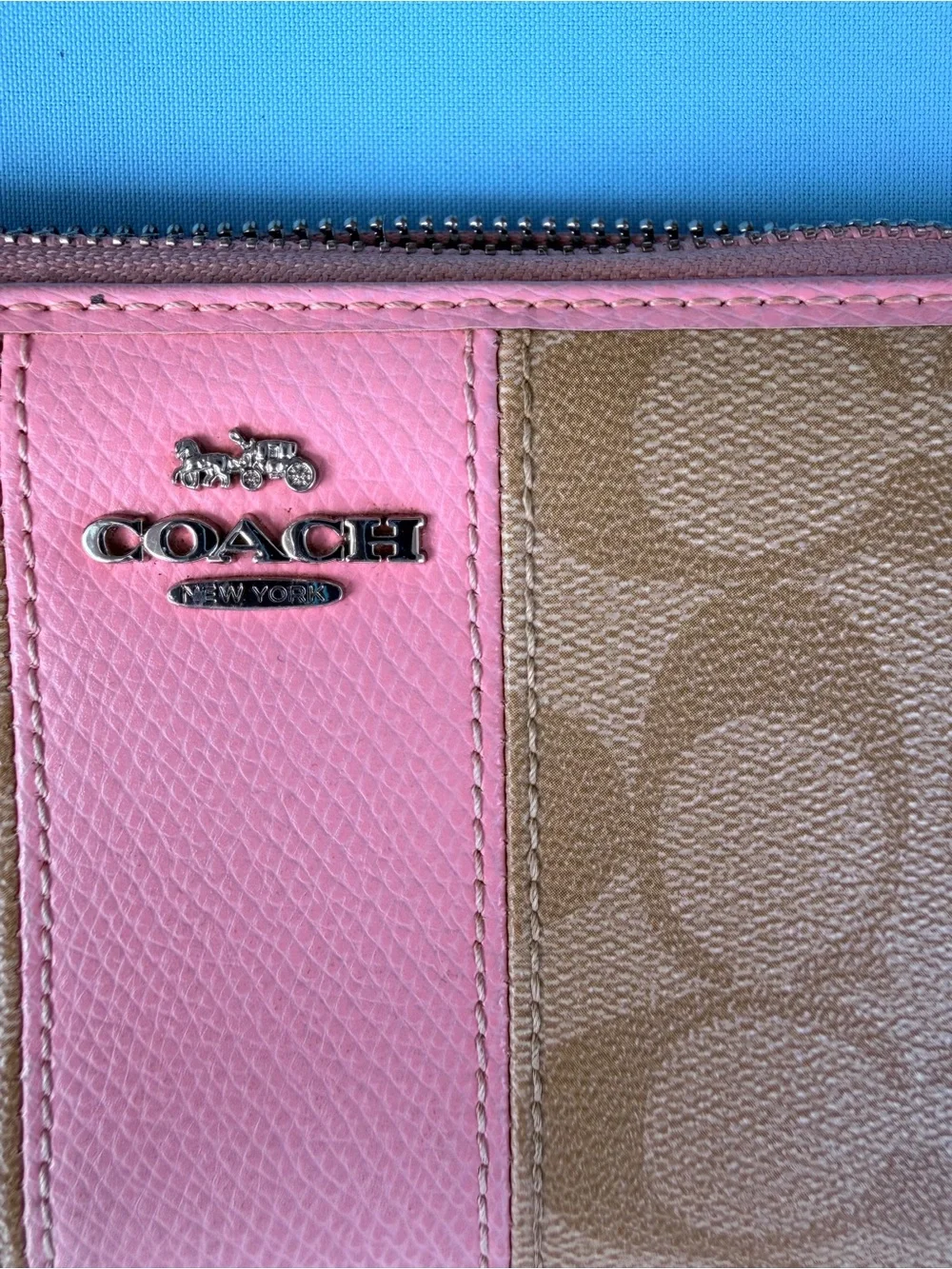 Coach Pink Trim Signature Zip Wallet AUTHENTIC